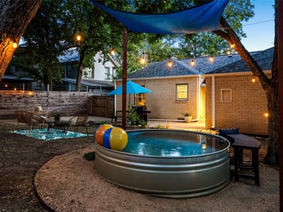 Property photo 4 at 1406 W 13th St - 3 bed 2 bath home