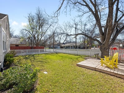 Property photo 2 at 1407 S Myrtle ST - 3 bed 1 bath home