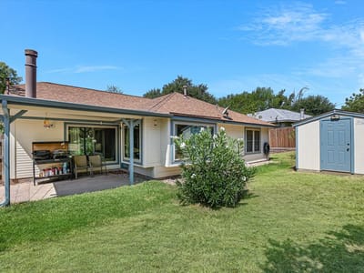 Property photo 3 at 1408 Quail Run RD - 3 bed 2 bath home