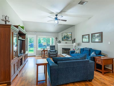 Kitchen at 1408 Ridgewood DR - 3 bed 2 bath home