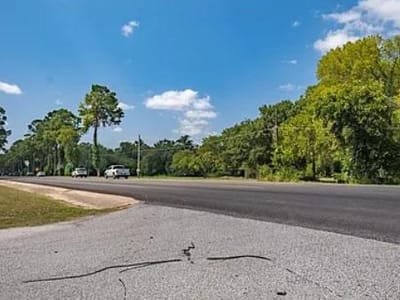 Living area at 1408 State Highway 95 Hwy - Farm Lt, Bastrop, TX