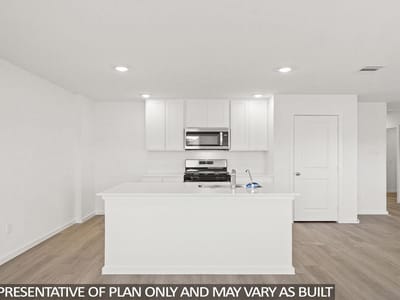 Property photo 5 at 141 Baby Calf Roping RD - 5 bed 2 bath home