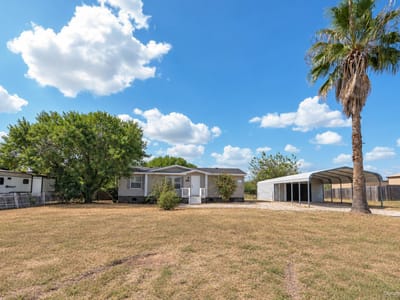 Property photo 2 at 141 Davie LN - 3 bed 2 bath home
