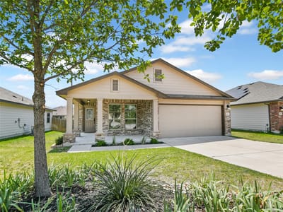 Property photo 3 at 141 Igneous LN - 3 bed 2 bath home