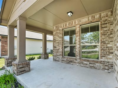 Property photo 4 at 141 Igneous LN - 3 bed 2 bath home