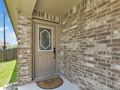Property photo 5 at 141 Igneous LN - 3 bed 2 bath home