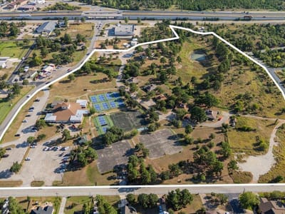 Property photo 2 at 141 Tahitian DR - Tahitian Village, Bastrop, TX