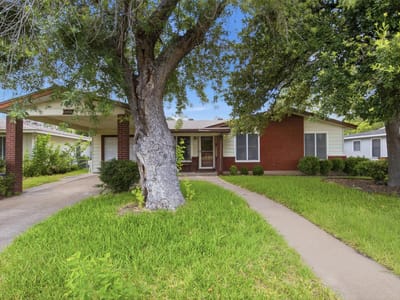 Property photo 2 at 1410 Wooten DR - 3 bed 2 bath home