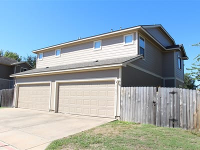Photo 4 - 14109 Harris Ridge BLVD Unit #A & B Photo 4 of 22 at 14109 Harris Ridge BLVD Unit #A & B - Pflugerville, Pflugerville, TX
