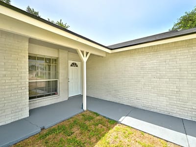 Kitchen at 1411 Bellmar DR - 3 bed 2 bath home