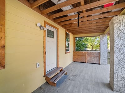 Primary bedroom at 1413 S 2nd ST - 2 bed 1 bath home
