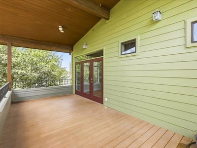 Primary bedroom at 1415 W 51st ST Unit #3 - 1 bed 1 bath home