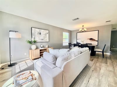 Living area at 1417 Deer Ledge TRL - 3 bed 2 bath home