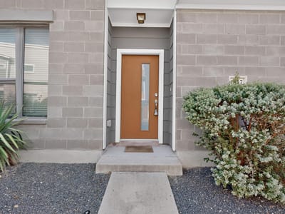 Property photo 2 at 1417 Lorraine LOOP Unit #1417 - 3 bed 3 bath home