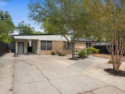 Property photo 4 at 1418 Larkwood DR - 3 bed 1 bath home