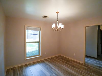 Living area at 1418 NE 7th ST - 3 bed 2 bath home