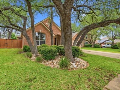 Kitchen at 1419 Brian Wood DR - 4 bed 2 bath home