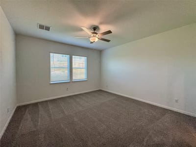 Property photo 4 at 142 Jake Pine DR - 4 bed 2 bath home