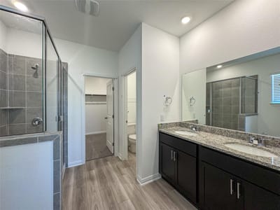 Property photo 5 at 142 Jake Pine DR - 4 bed 2 bath home
