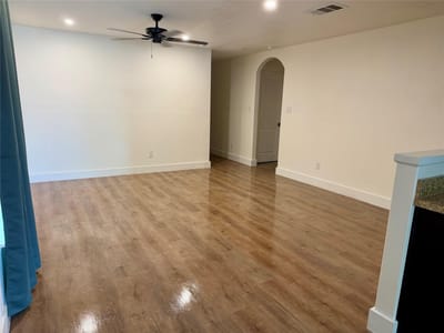Property photo 4 at 1421 Breanna LN - 4 bed 2 bath home
