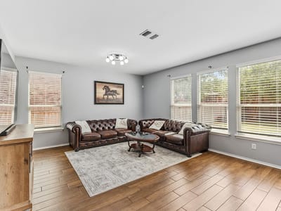 Primary bedroom at 1425 Bovina DR - 3 bed 2 bath home