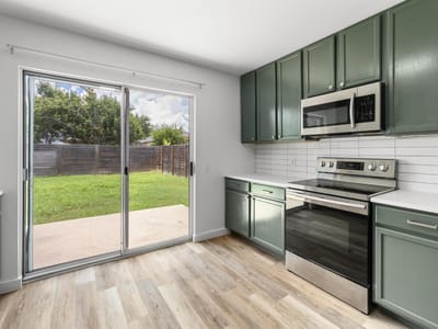 Property photo 3 at 1428 Poppy Seed LN - 4 bed 3 bath home