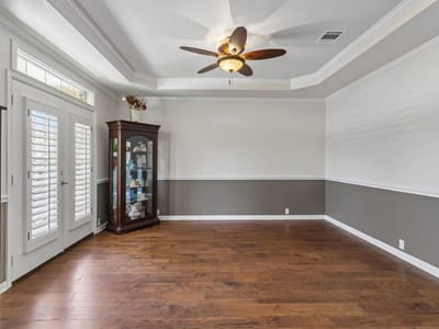 Property photo 5 at 143 Desert Willow WAY - 4 bed 3 bath home