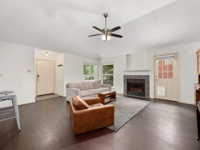Property photo 2 at 14307 Kincheloe ST - 4 bed 2 bath home