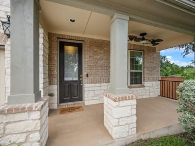 Living area at 14312 Tyburn TRL - 4 bed 2 bath home