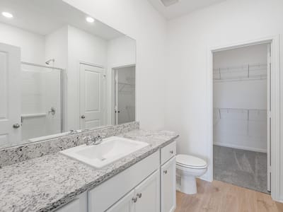 Bathroom at 144 Wirepass CRST - 4 bed 2 bath home