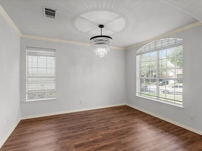 Living area at 1440 Hargis Creek TRL - 3 bed 2 bath home
