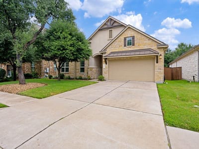 Living area at 14401 Laurinburg DR - 4 bed 3 bath home