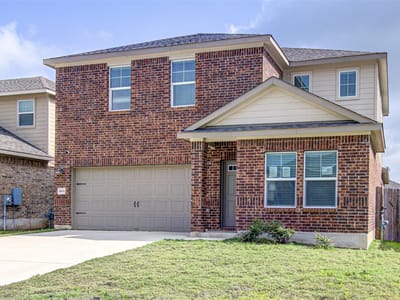 Living area at 14404 Castleford DR - 4 bed 2 bath home