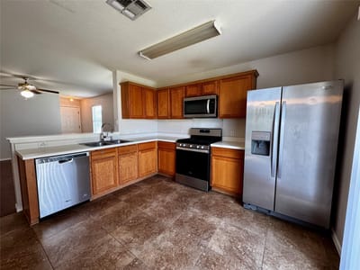 Property photo 5 at 14420 Cummins WAY - 3 bed 2 bath home