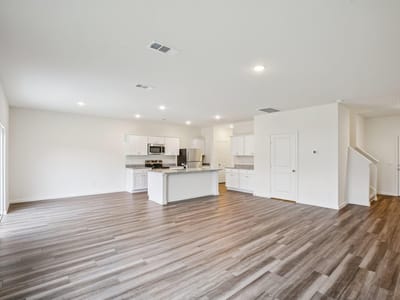 Property photo 5 at 14420 Sage Bloom LN - 4 bed 2 bath home