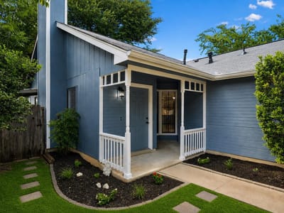 Property photo 2 at 14423 Robert I Walker BLVD - 3 bed 2 bath home