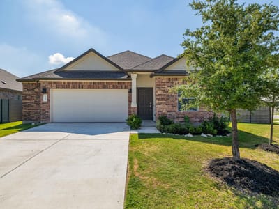 Photo 2 of 33 at 145 Blue Blaze TRL - 4 bed 3 bath home