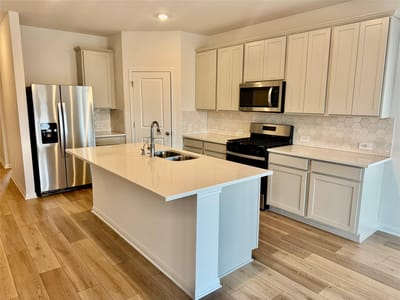 Living area at 145 Boondoggle Rdg - 5 bed 2 bath home