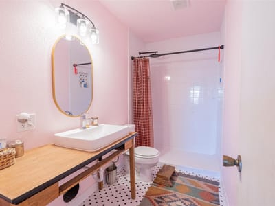 Bathroom at 145 Buffalo Run - 4 bed 2 bath home
