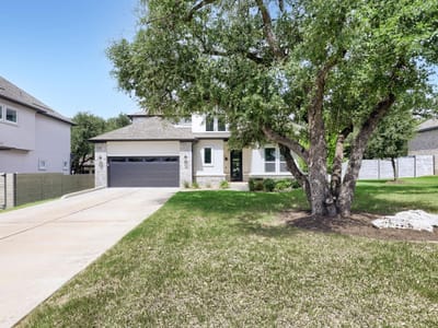 Living area at 145 Eagle Pass TRL - 4 bed 4 bath home