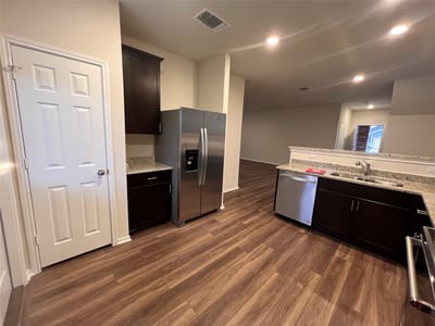 Property photo 4 at 145 Purple Sandpiper LN - 4 bed 3 bath home