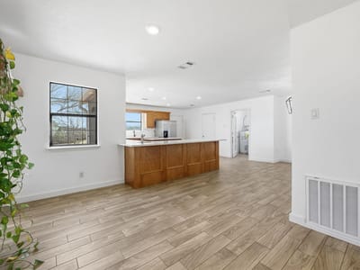Living area at 1451 FM 20 - 7 bed 4 bath home