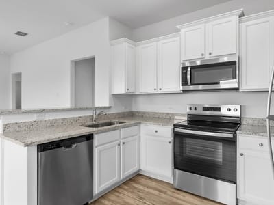 Property photo 3 at 14517 Wahlbergs WAY - 3 bed 2 bath home