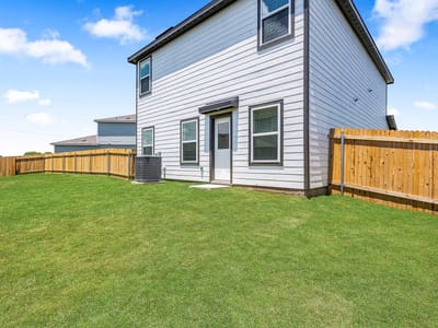 Property photo 3 at 14525 Wahlbergs WAY - 3 bed 2 bath home