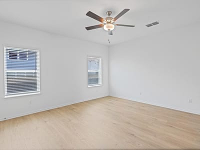 Property photo 5 at 14525 Wahlbergs WAY - 3 bed 2 bath home