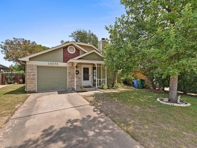 Property photo 2 at 14573 Robert I Walker Blvd - 3 bed 2 bath home