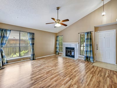 Property photo 5 at 14573 Robert I Walker Blvd - 3 bed 2 bath home