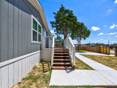Property photo 2 at 146 Monte Vista DR - 4 bed 2 bath home
