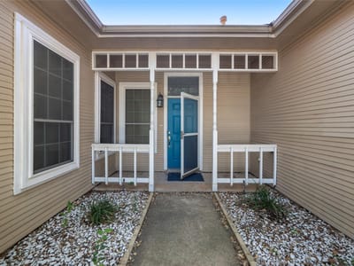 Photo 2 of 36 at 14607 Sandy Side DR - 3 bed 2 bath home