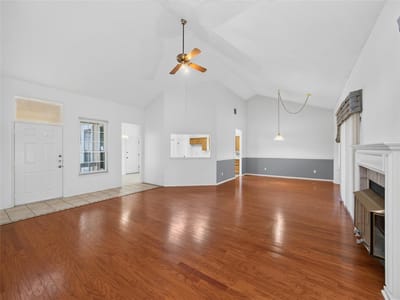 Photo 5 of 36 at 14607 Sandy Side DR - 3 bed 2 bath home